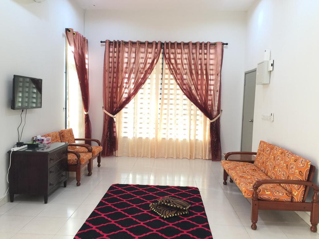 Ana Guest House Jalan Airport Kuantan Exterior foto