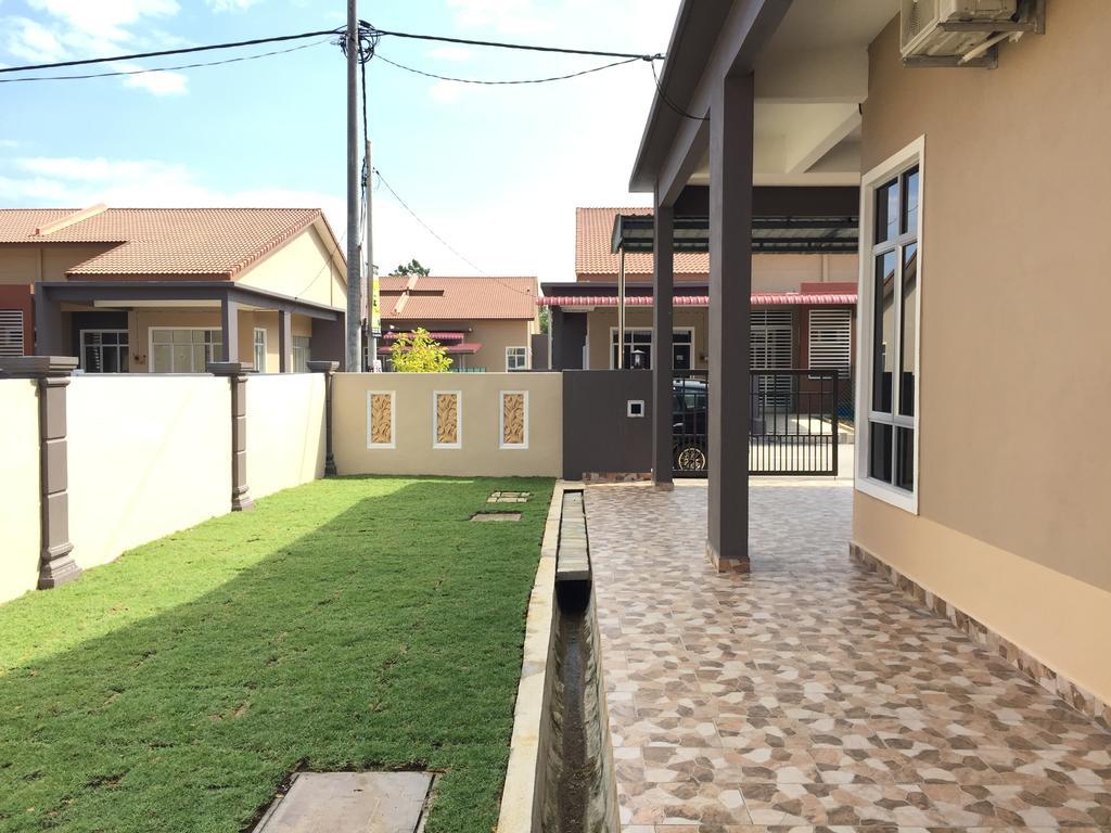 Ana Guest House Jalan Airport Kuantan Exterior foto
