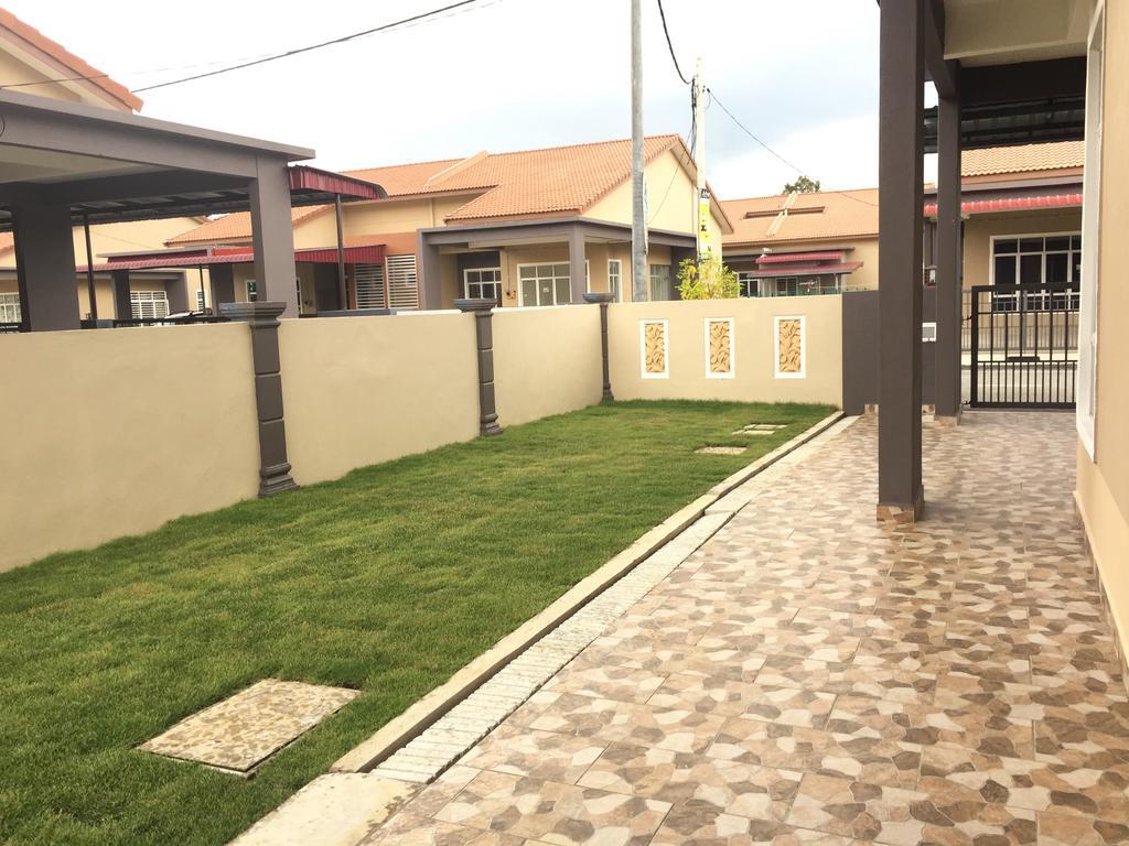 Ana Guest House Jalan Airport Kuantan Exterior foto
